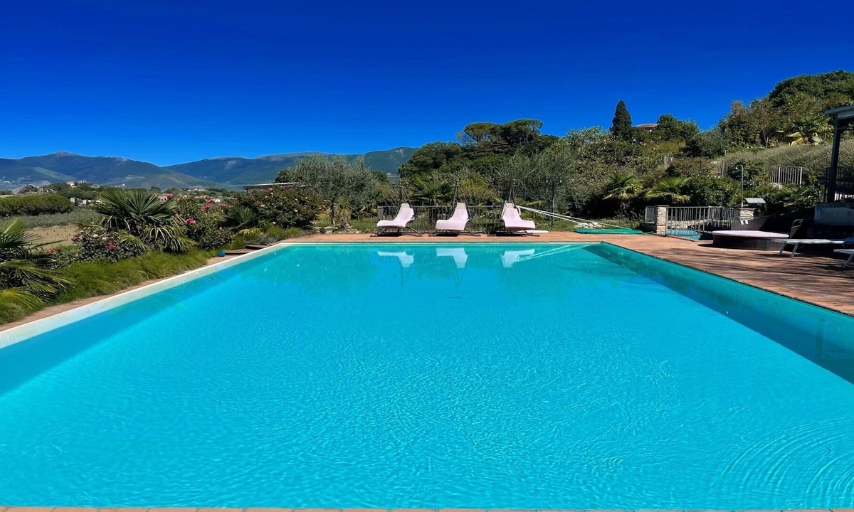 Spoleto Villa | 0.7 kms to central Spoleto. Car not essential. Rome 1 hour