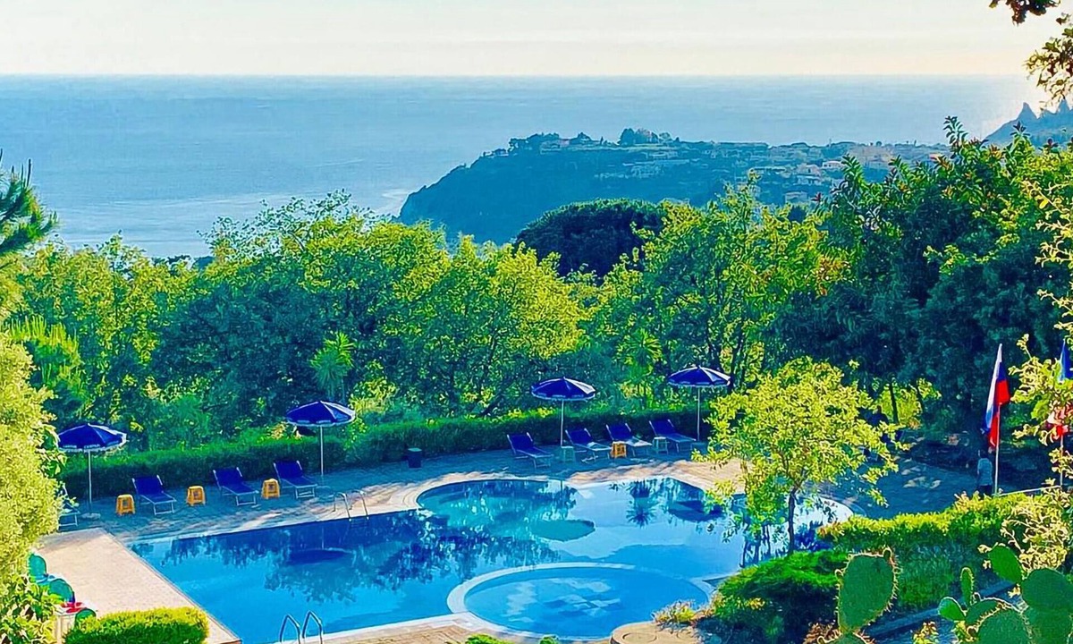 Santa Maria Apartment | 1 bedroom beautiful apartment in Ricadi