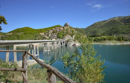 Castel di Tora Apartment | 1 Bedroom Nice Apartment In Castel Di Tora