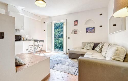 Avegno House | 1 Bedroom Pet Friendly Home In Avegno