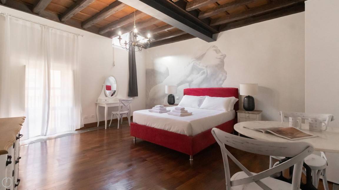 Rione III Colonna Apartment | 100 m² Apartment ∙ 2 bedrooms ∙ 5 guests