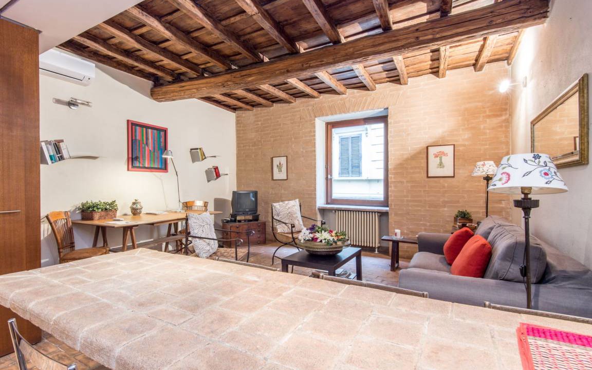 Rione VI Parione Apartment | 100 m² Apartment ∙ 2 bedrooms ∙ 6 guests