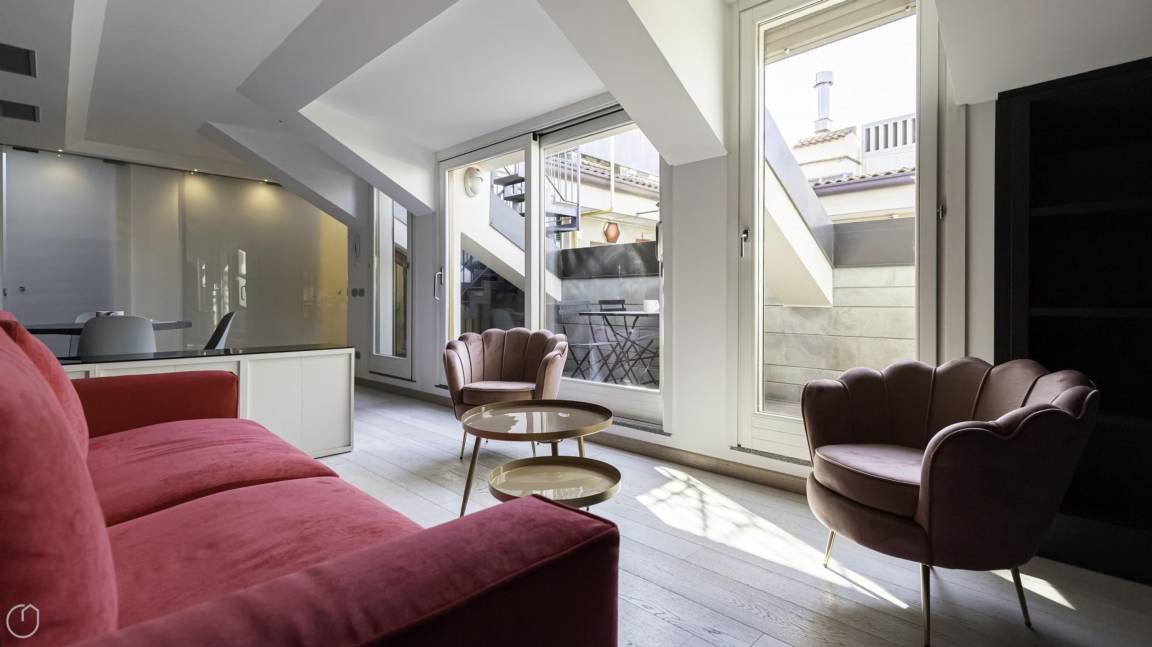 San Babila Apartment | 100 m² Apartment ∙ 2 bedrooms ∙ 7 guests