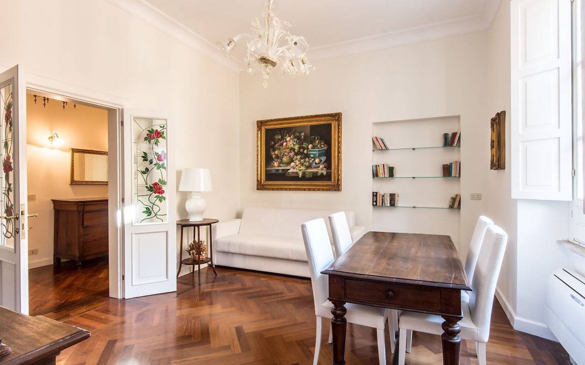 Vatican Apartment | 160 m² Apartment ∙ 4 bedrooms ∙ 7 guests