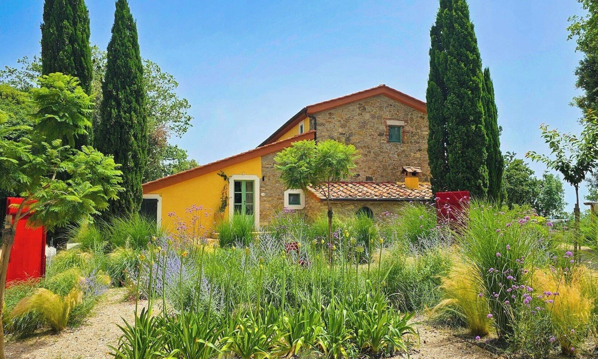 Monteverdi Marittimo Apartment | 16th century apartment between the Tuscan hills