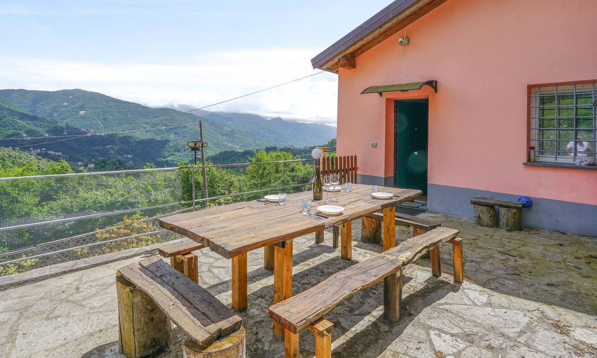 Garbarini House | 2 bedroom lovely home in Tribogna