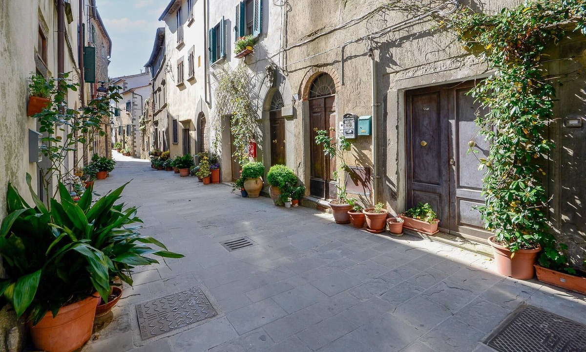 Scansano Apartment | 2 bedroom pet friendly apartment in Scansano