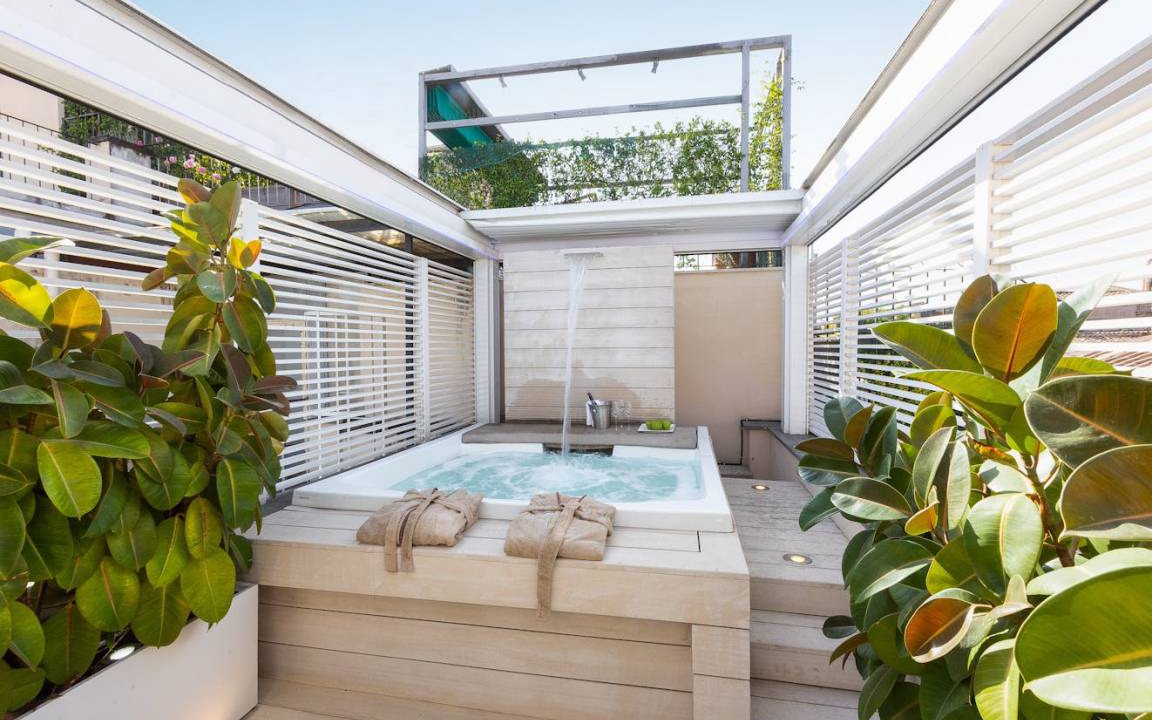 Rome City Centre Apartment | 220 m² Apartment ∙ 3 bedrooms ∙ 10 guests