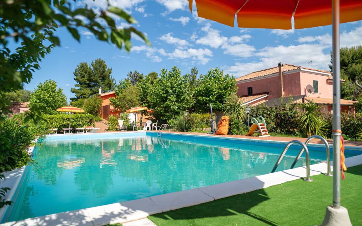 Citta Sant'Angelo Other | 250 m² Accommodation ∙ 4 bedrooms ∙ 8 guests