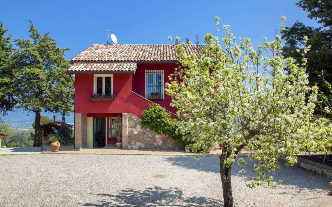 Cantalupo Villa | 250 m² Villa ∙ 5 bedrooms ∙ 13 guests