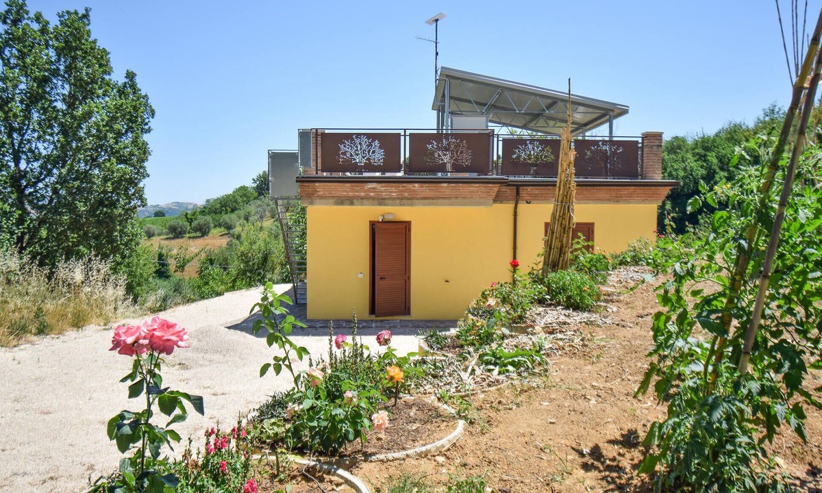 Bisenti House | 3 bedroom amazing home in Bisenti