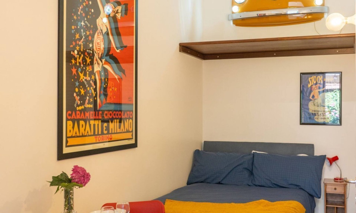 Historic Centre Apartment | 500 secret garden: luce, design e anima torinese nel cuore di via Mazzini