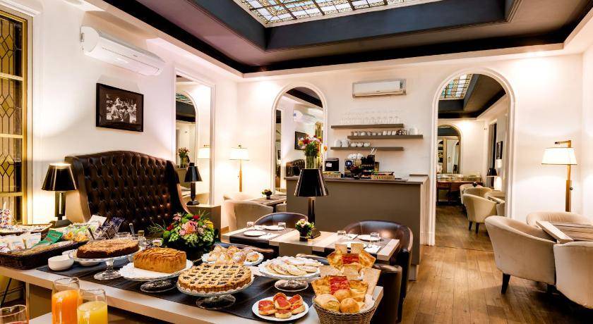 Rione VII Regola Bed & Breakfast | 55 m² Bed and breakfast ∙ 2 bedrooms ∙ 127 guests