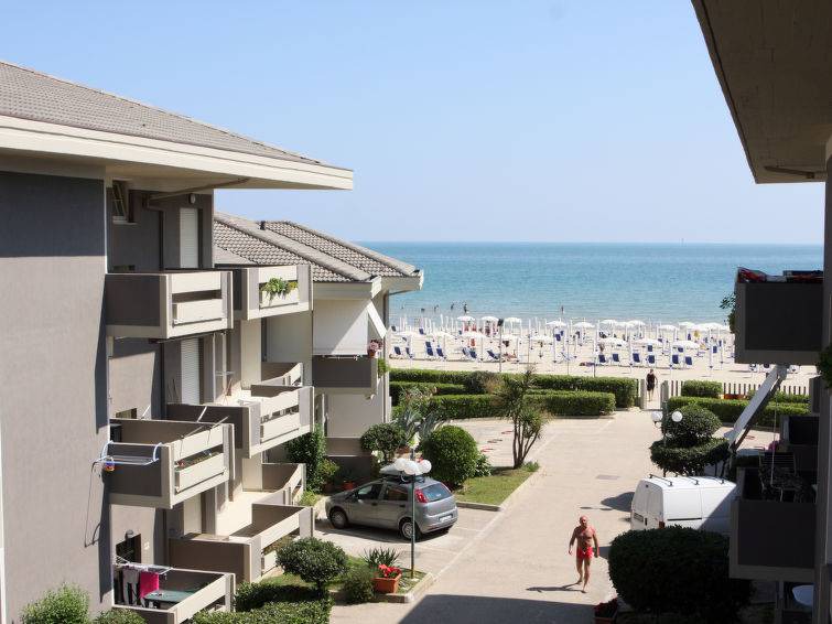 Silvi Marina Resort | 65 m² Resort ∙ 2 bedrooms ∙ 6 guests