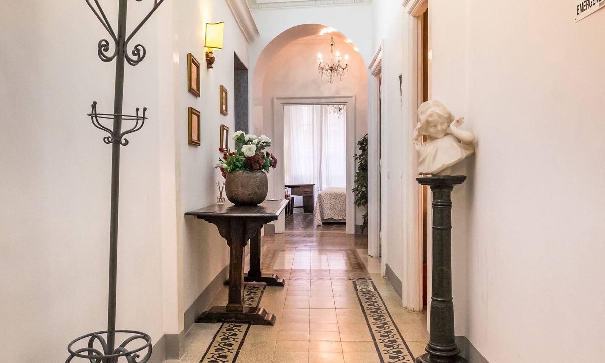 Rione XIV Borgo Apartment | A Casa di Fiamma - Wonderful Elegant Apartment located in the City Center