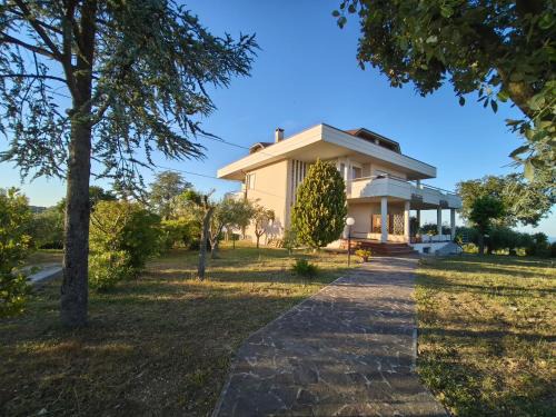 Massignano Apartment | A CASA DI FINA tra mare e collina