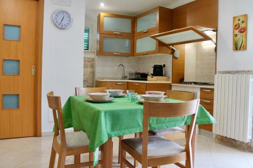 Giovinazzo Apartment | A Casa Di Giulia - Appartamento sul Lungomare - Giovinazzo