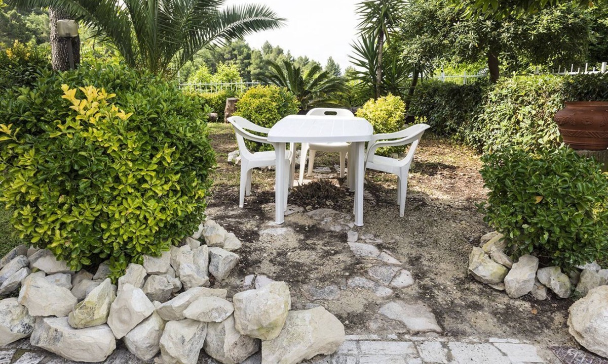 Poggio Apartment | A30 - Poggio, new one bedroom apartment with garden