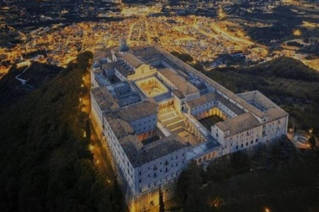 Pontecorvo Apartment | Accanto all'autostrada al centro tra Roma e Napoli