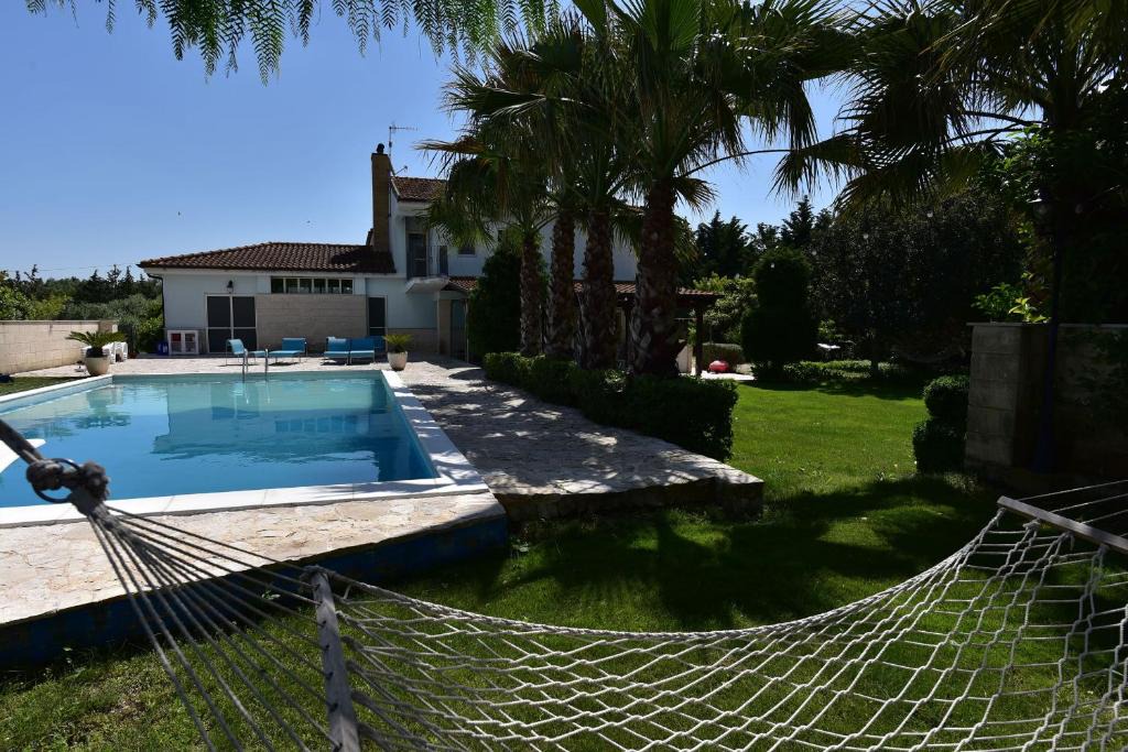 Matera Villa | AgrIGINO Villa Riccardi