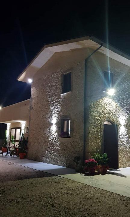 Castelliri House | Agriturismo Pavoni
