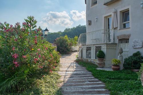 Ottiglio Apartment | Ai Leoni Ruggenti - Suite dei Tesori Antichi in Monferrato