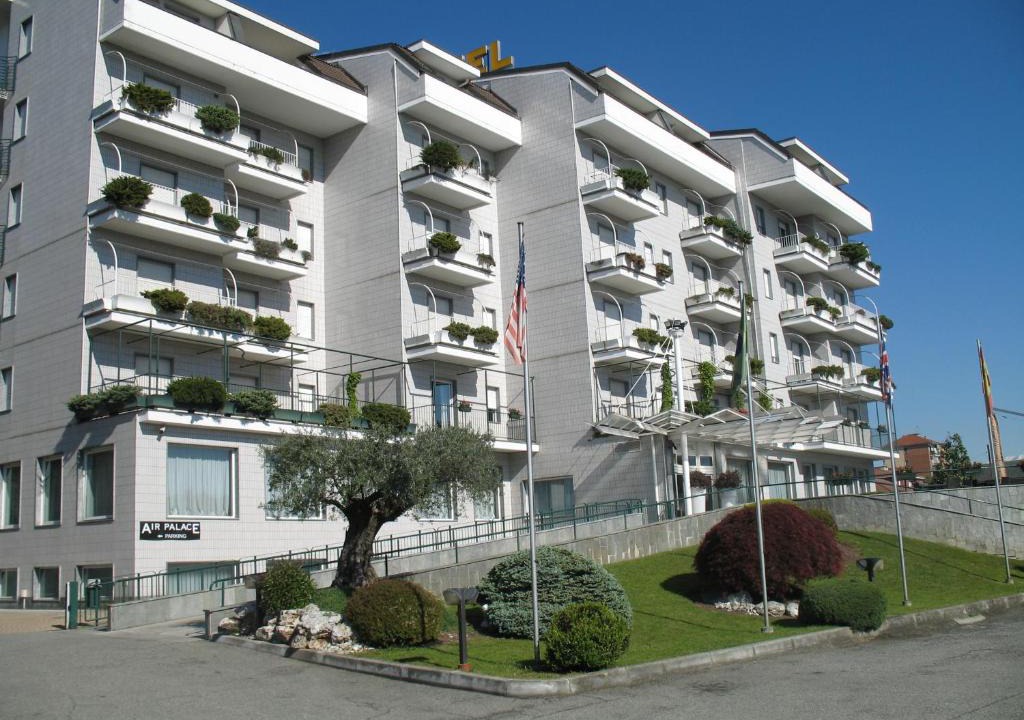 Leini Hotel | Air Palace Hotel