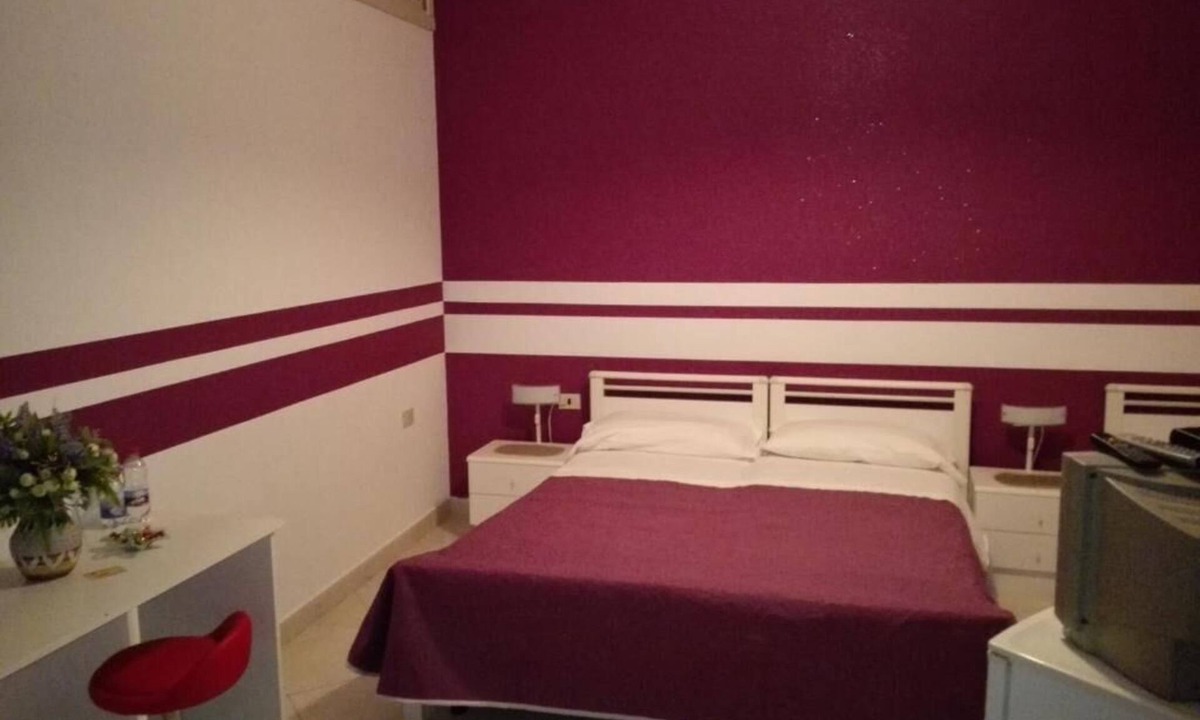 Vibo Valentia Hotel | Albergo grace