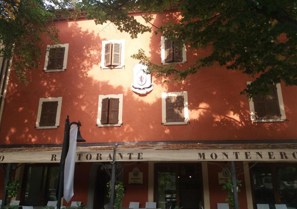 Piobbico Hotel | Albergo Montenerone