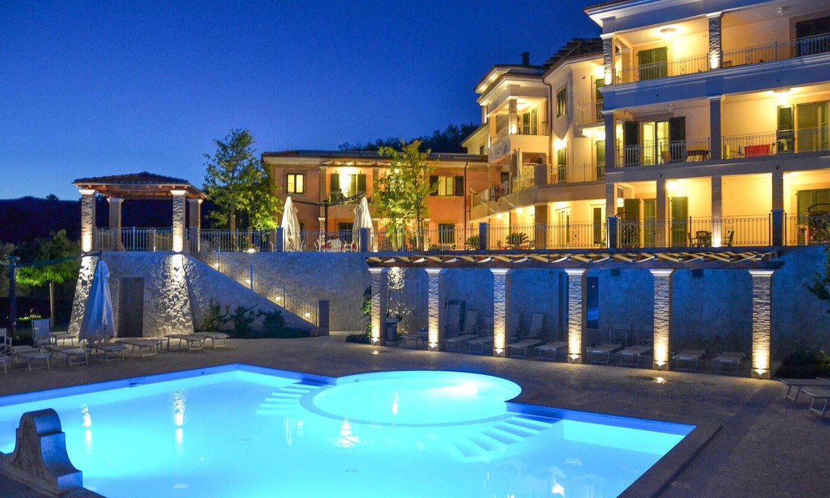 Tortoreto Apartment | Amazing apartment in Tortoreto with WiFi