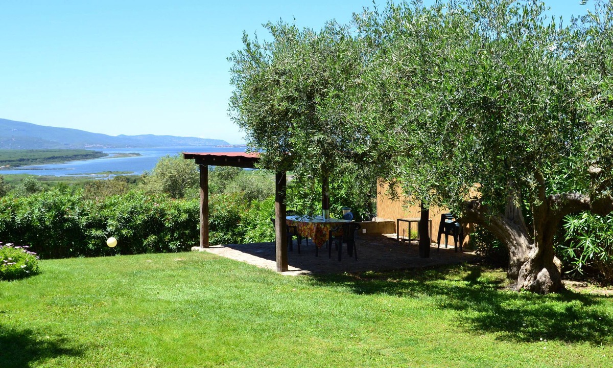 Orbetello Villa | ANSEDONIA SEA VIEW- 1 KM FROM BEACH, BIG FENCED GARDEN CUSTODY