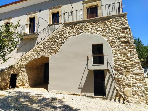 Ariano Irpino House | Antica Masseria Lo Conte