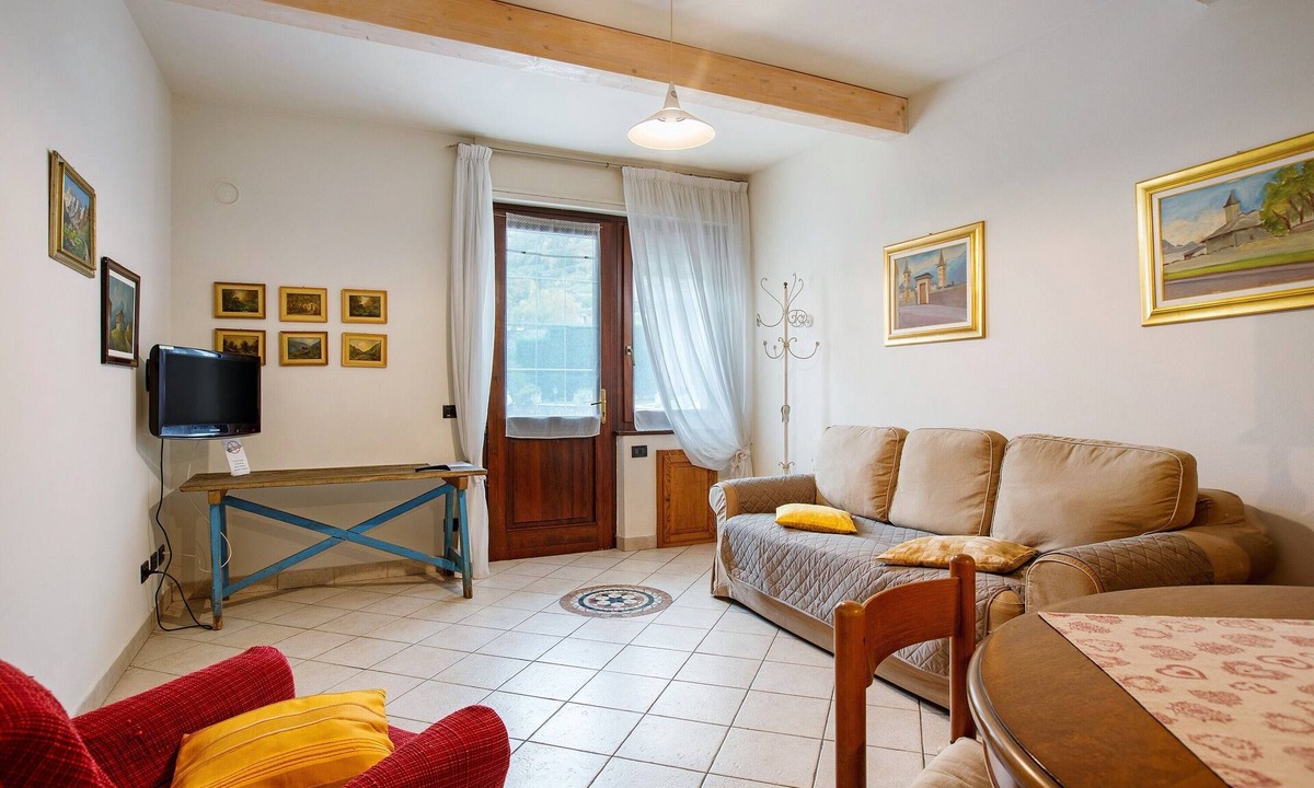Pila Apartment | Apartment 'Bilocale 11' with Mountain View and Wi-Fi
