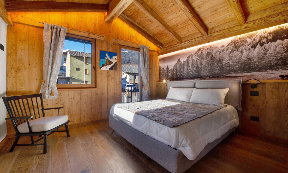 Aymavilles Apartment | Apartment 'Bilocale' with Mountain View, Balcony and Wi-Fi