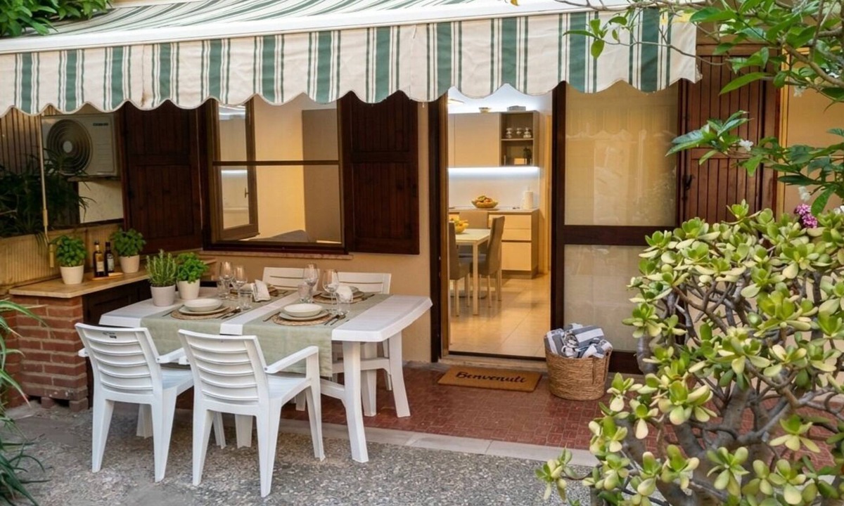 Marina di Davoli Apartment | Apartment by the Sea