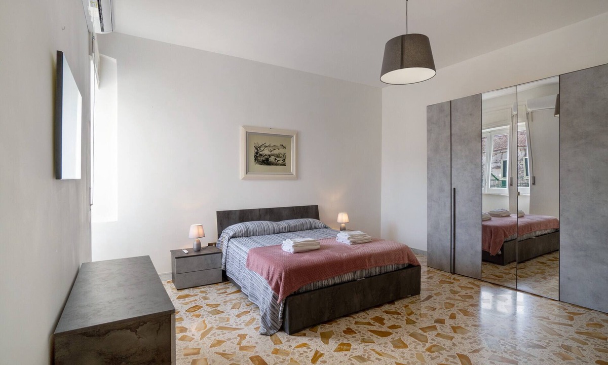 Dragonea Apartment | Apartment 'Casa Di Mieri' with Mountain View, Wi-Fi and Air Conditioning