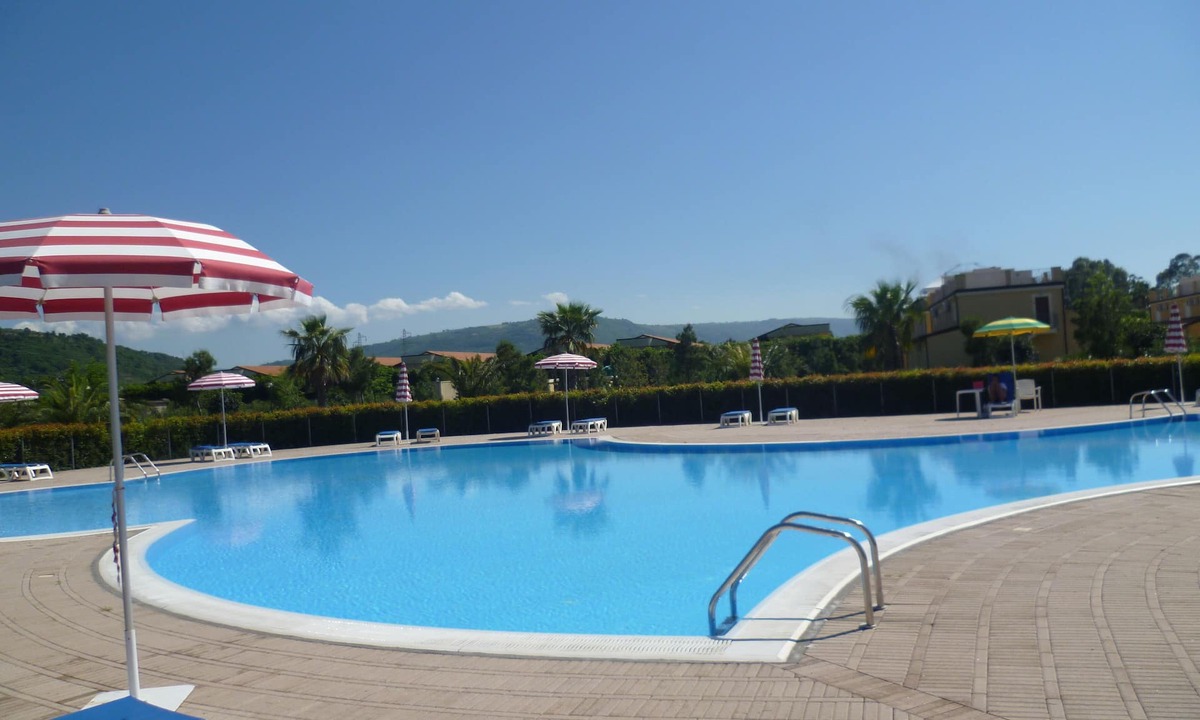 Pizzo Apartment | APARTMENT CLOSE TO PRIVATE BEACH AND SWIMMING POOLS