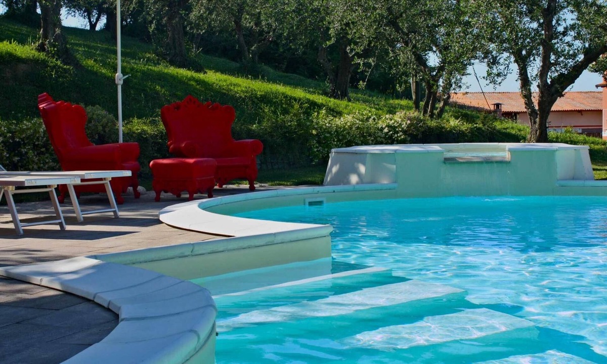 Pesaro Apartment | Apartment Ginepro - 2 bedrooms, pool, A/C, wifi, pets, 14km beaches, Marche