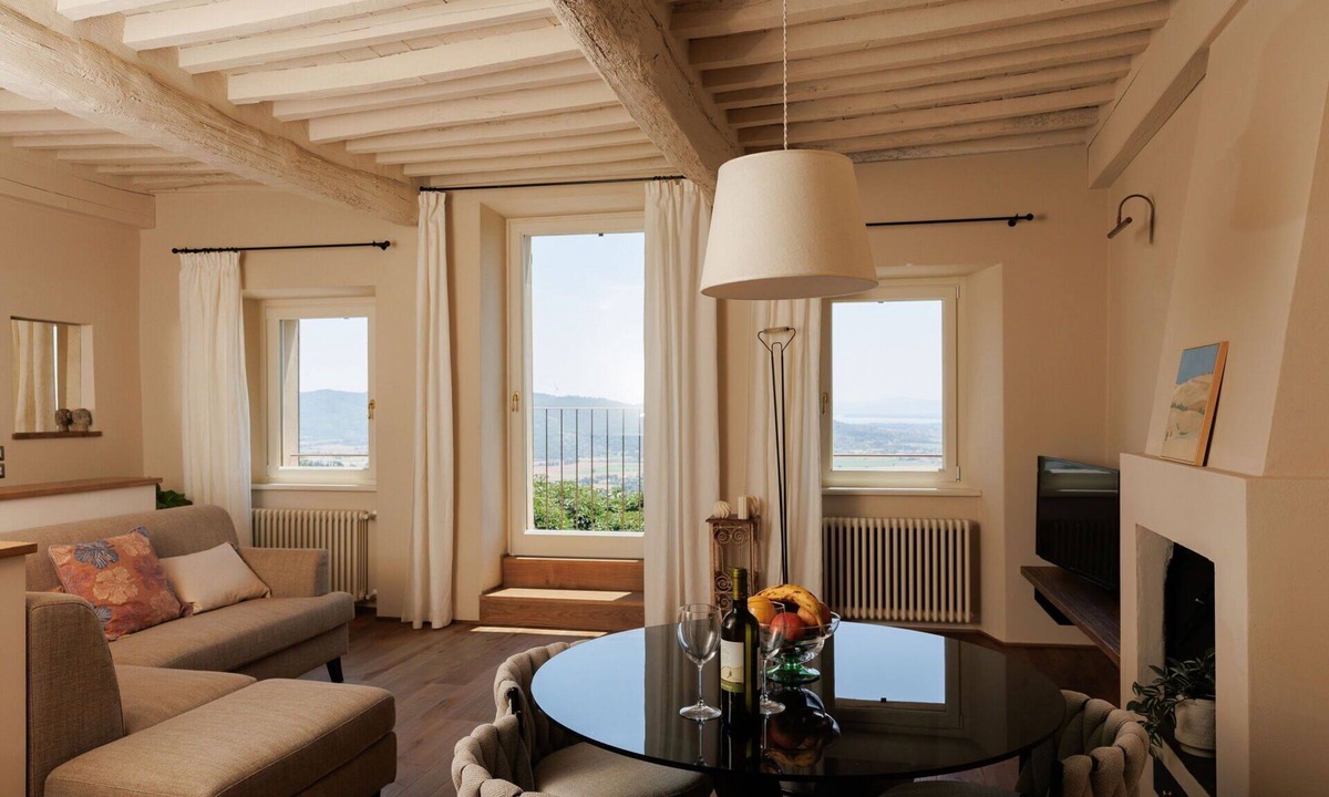 Cortona Apartment | Apartment in Cortona with 3 bedrooms sleeps 6