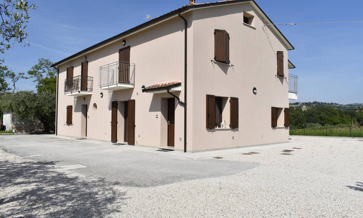 Serrungarina Apartment | Apartment in the Countryside, in quiet area with outdoor garden