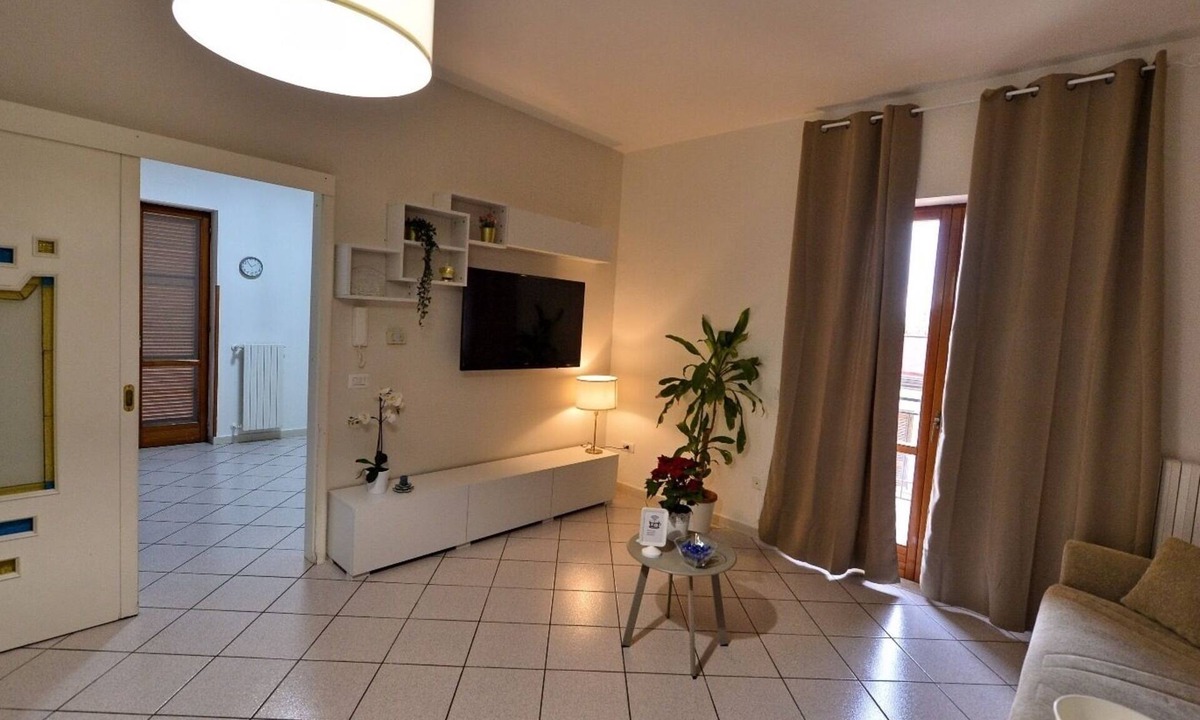 Cava de' Tirreni Apartment | Apartment in villa with swimming pool