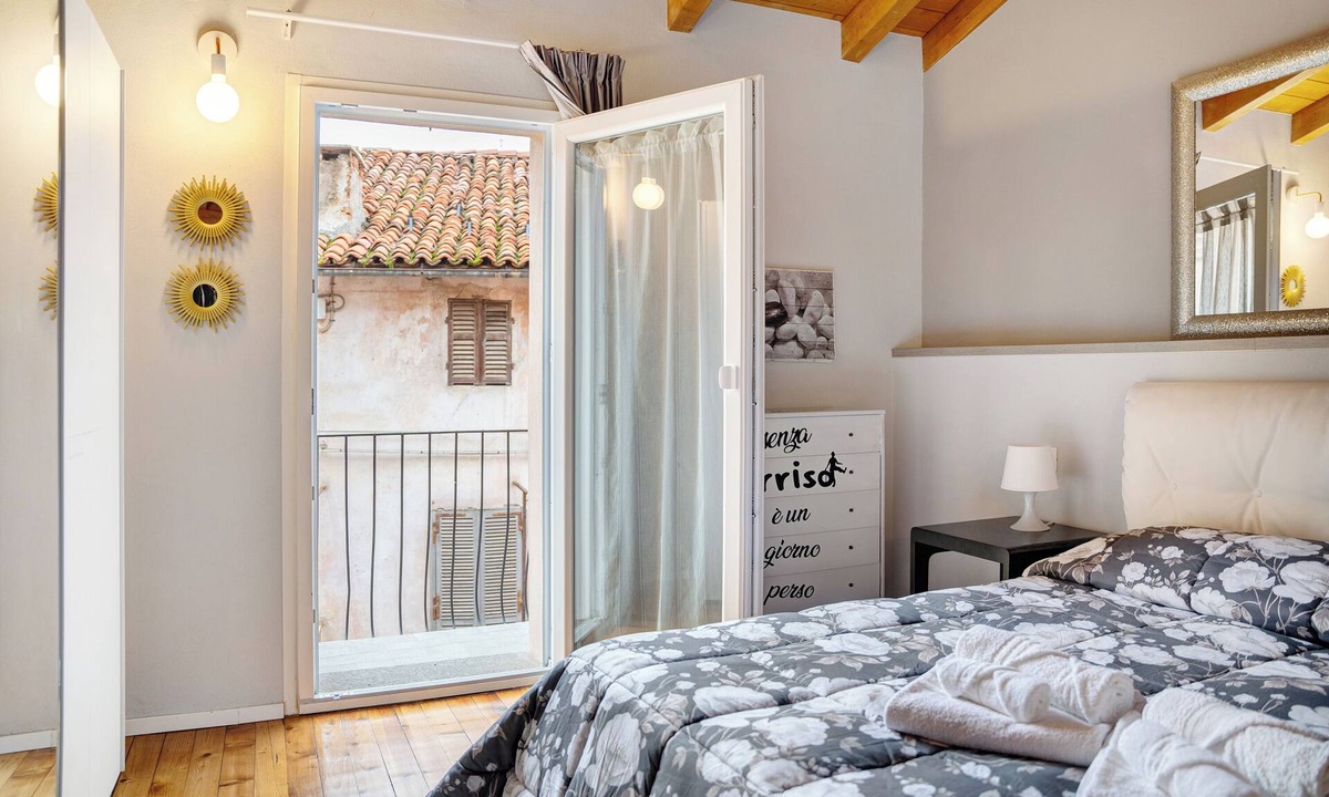 Mondovi Apartment | Apartment 'Incantevole Loft' with Balcony, Wi-Fi and Air Conditioning