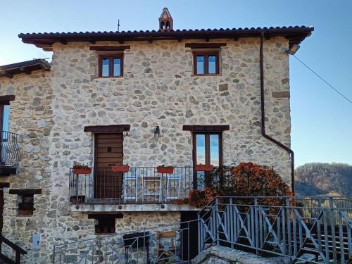 Colle Rinaldo Apartment | Apartment La Casa della Rocca für einen erholsamen Aufenthalt by Interhome