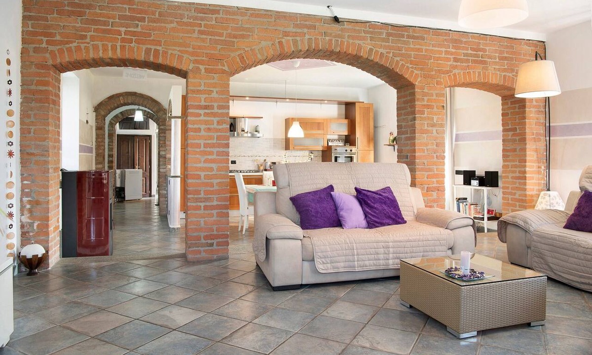 Castell'Alfero Apartment | Apartment 'La Dolce Vita' with Private Garden, Private Pool and Wi-Fi