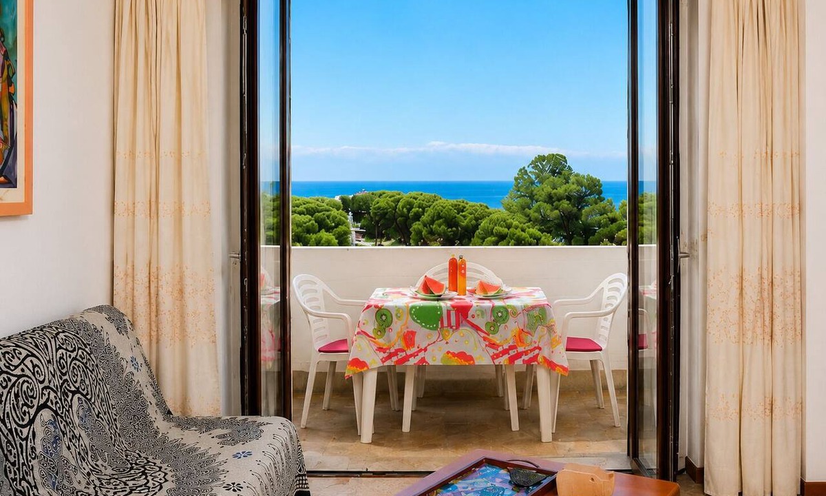 Giulianova Apartment | Apartment LT Miramare SEA FRONT private garage 8 places