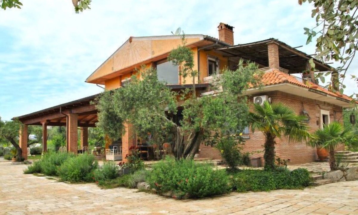 Itri Apartment | Apartment Meridiana Dolmen in Itri - 6 persons, 3 bedrooms