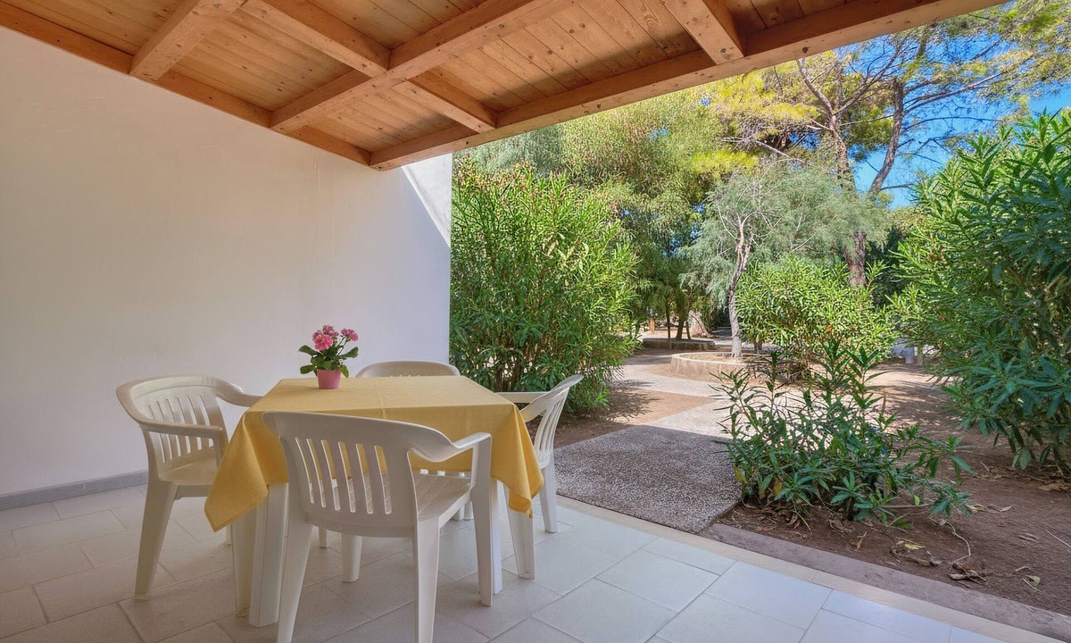 Scialara Apartment | Apartment 'Sabbia D'oro' with Shared Pool and Wi-Fi