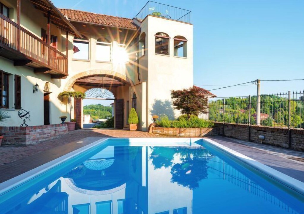 Frinco Apartment | Apartment Suite in Frinco - 2 persons, 1 bedrooms
