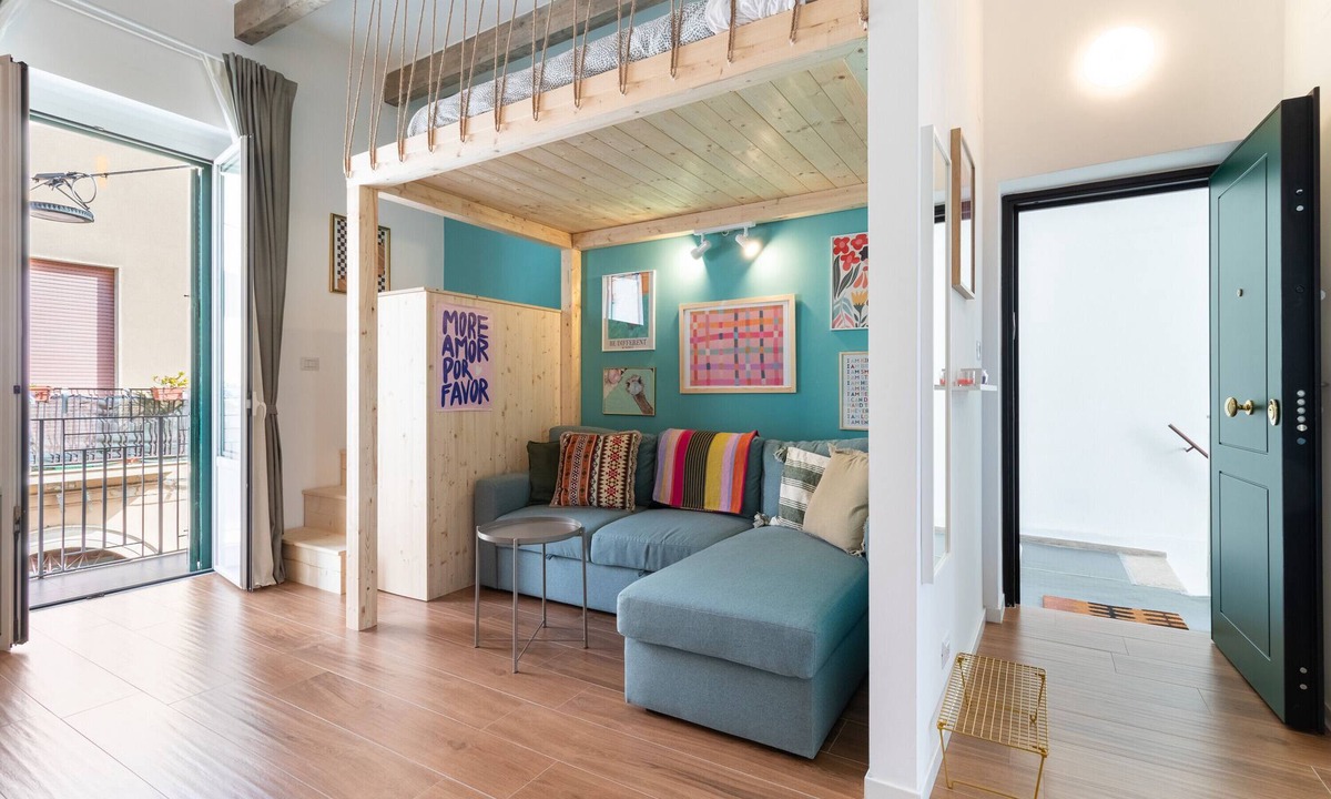 Palese Apartment | Apartment 'The Tiny House 70128' with Balcony, Wi-Fi and Air Conditioning
