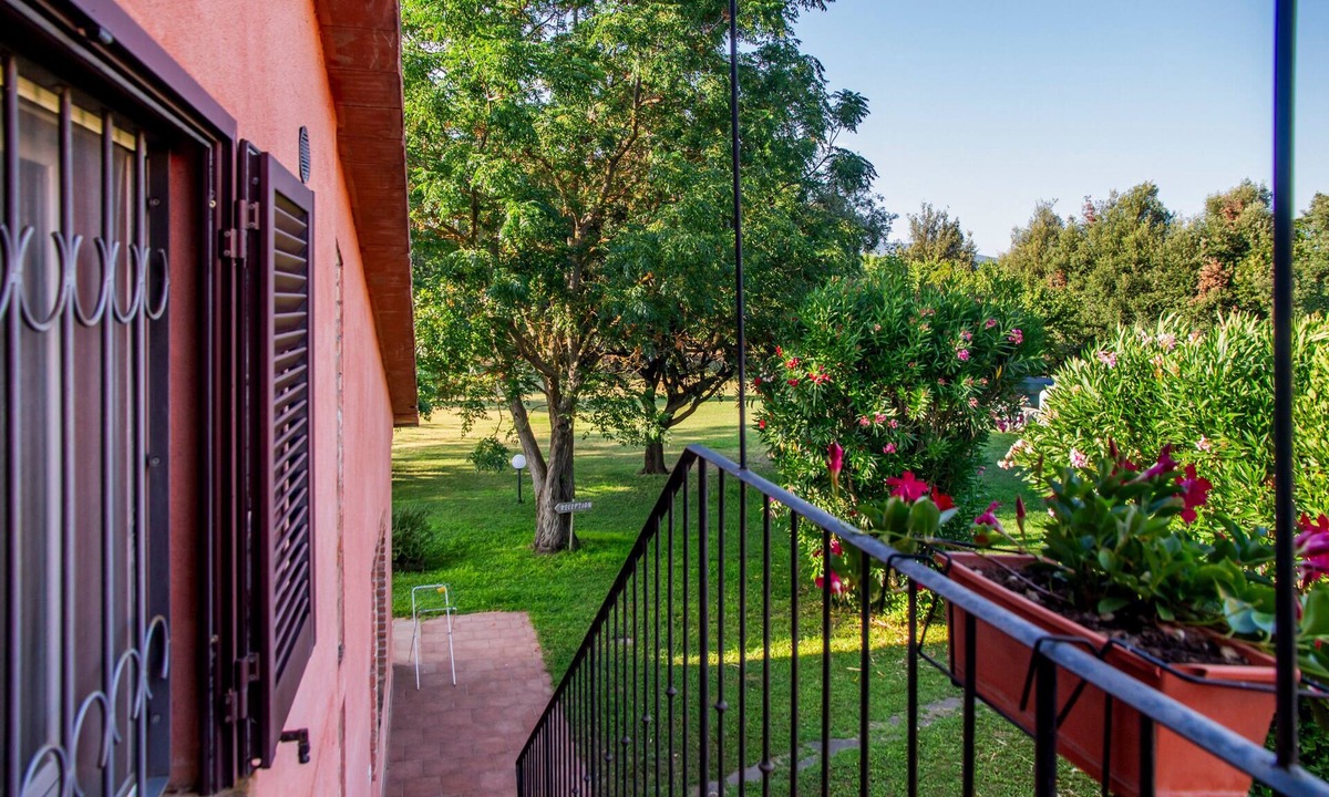 Grosseto Apartment | Apartment 'Tramonto' with Private Garden, Wi-Fi and Air Conditioning